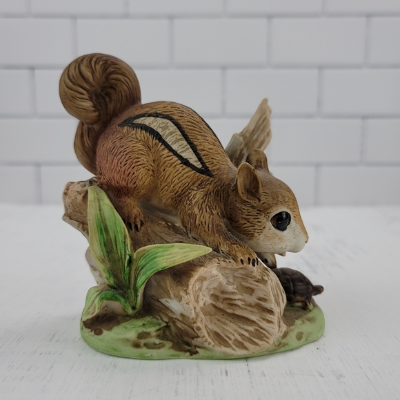Vtg Porcelain Chipmunk And Turtle Figurine - Picture 3 of 13